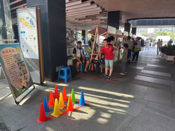 展览+市集+科普+体验，浦东东明这场游园会让低碳节能理念落地生根